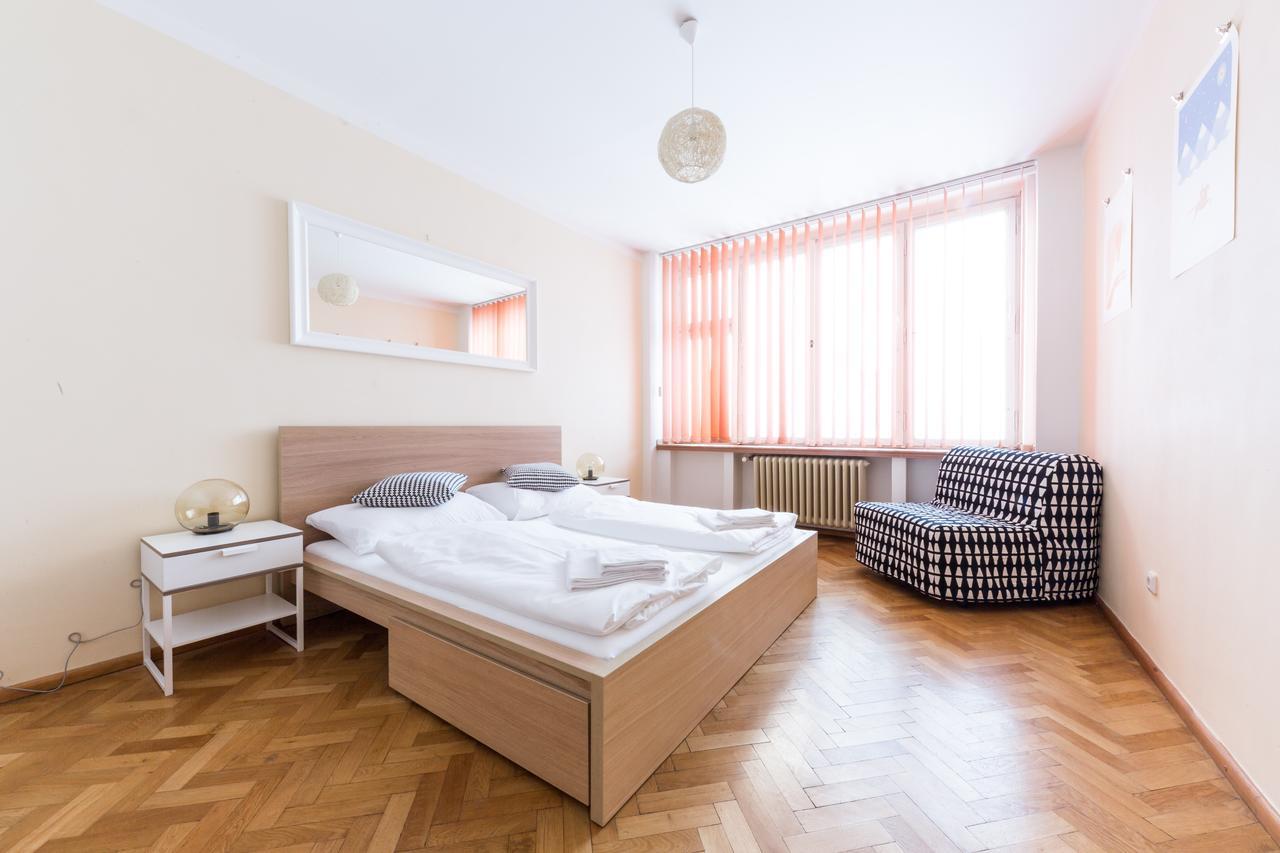 Beautiful City Center Apartments プラハ エクステリア 写真