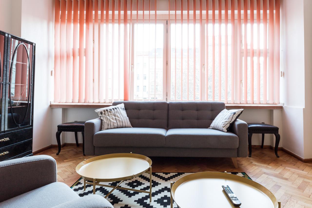 Beautiful City Center Apartments プラハ エクステリア 写真