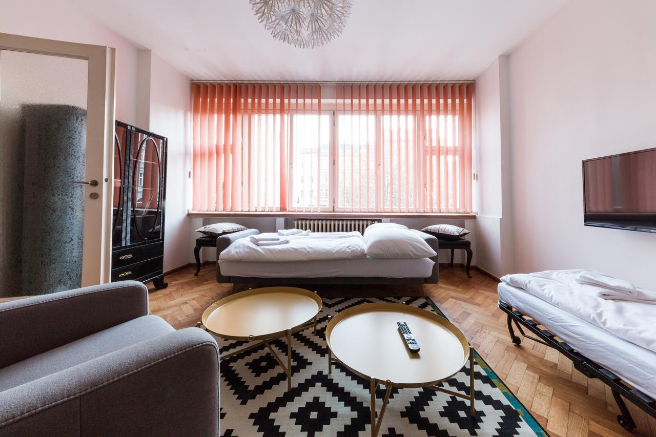 Beautiful City Center Apartments プラハ エクステリア 写真