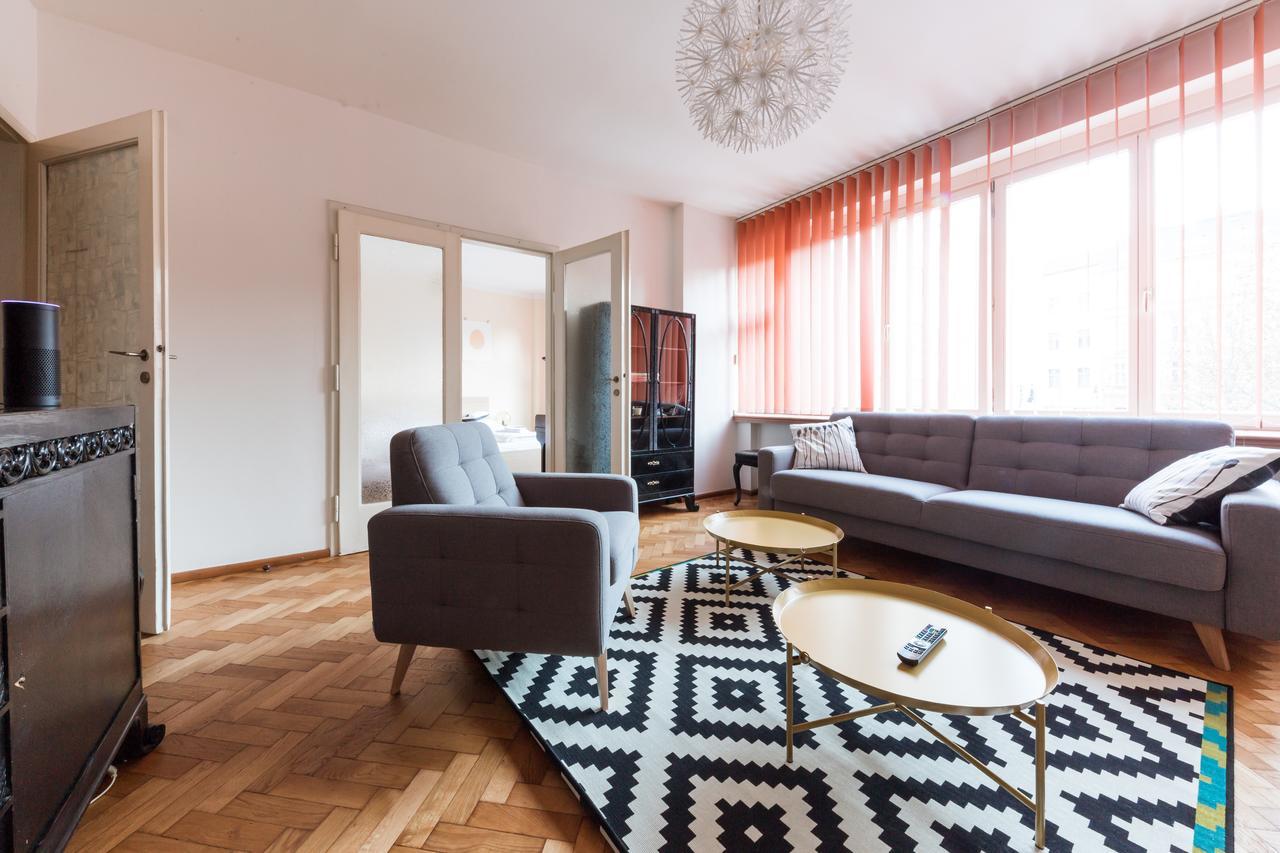 Beautiful City Center Apartments プラハ エクステリア 写真
